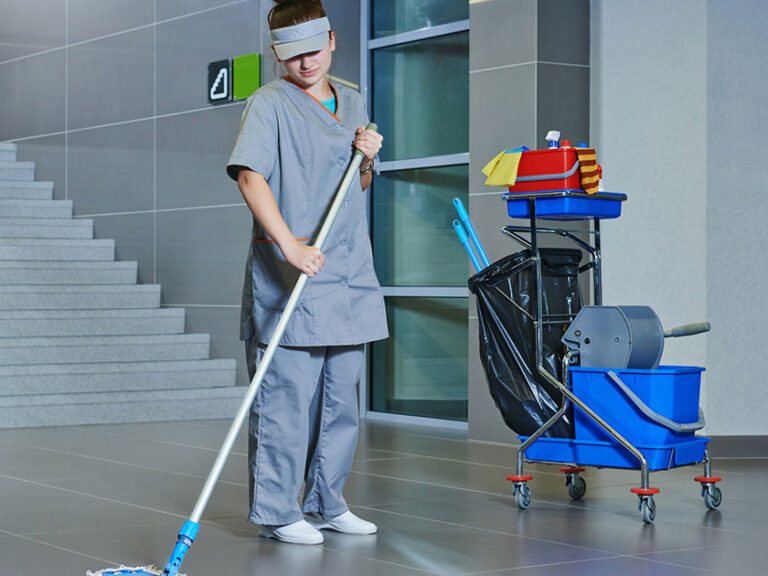 Commercial Cleaning in Charleston: Productive Employees and Happy Clients